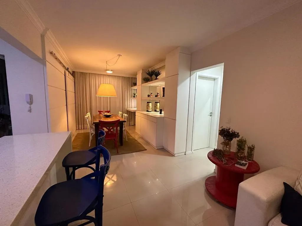 Excelente Apartamento Balneário Camboriú 0*,