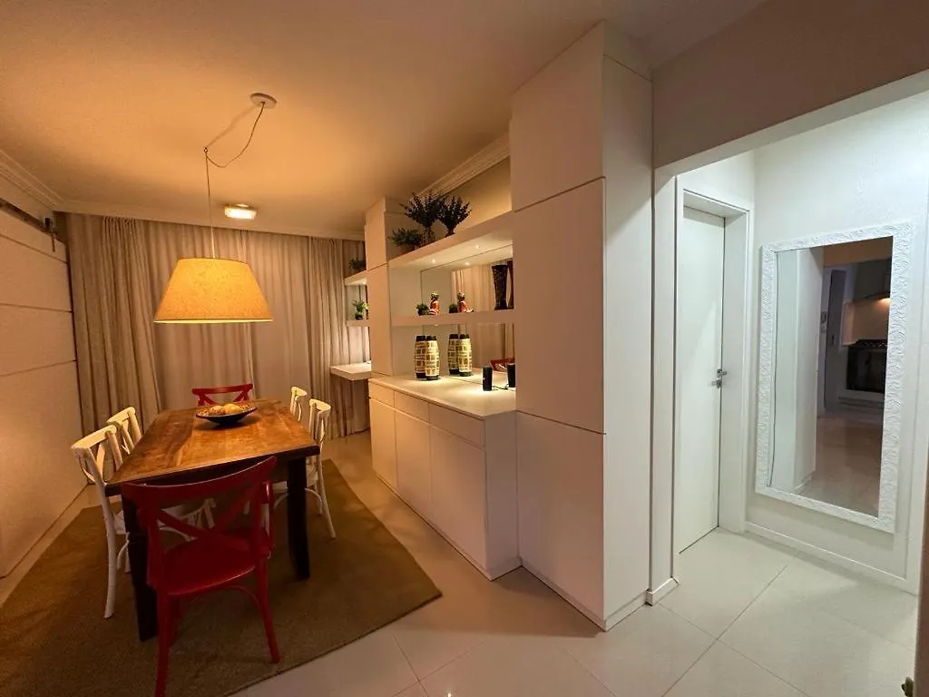 Excelente Apartamento Balneário Camboriú